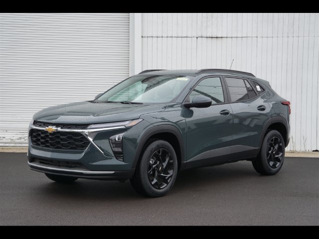 New 2026 Chevrolet Trax LT SUV