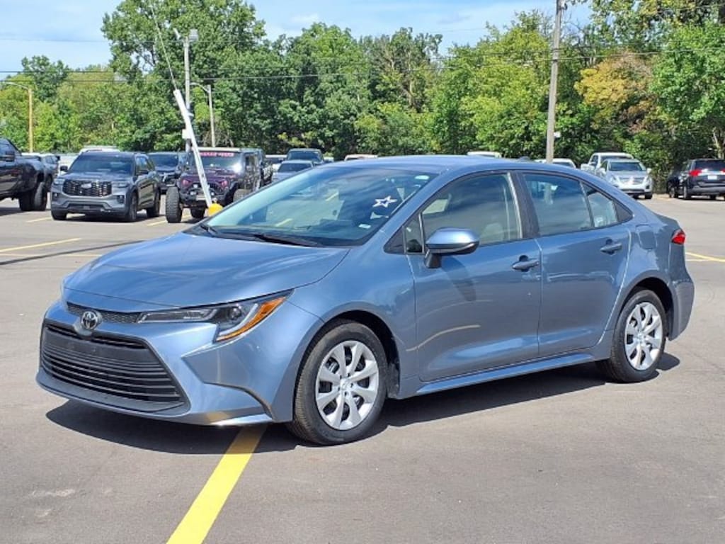 Used 2026 Toyota Corolla LE Sedan