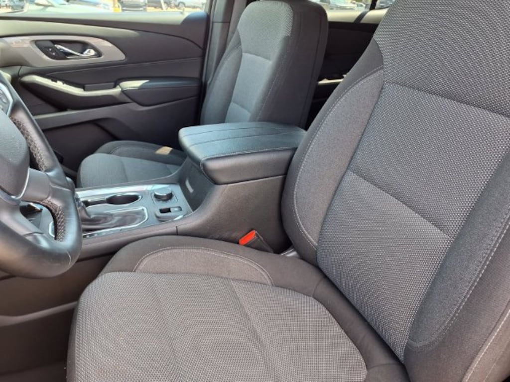 Used 2024 Chevrolet Traverse Limited LT Cloth SUV
