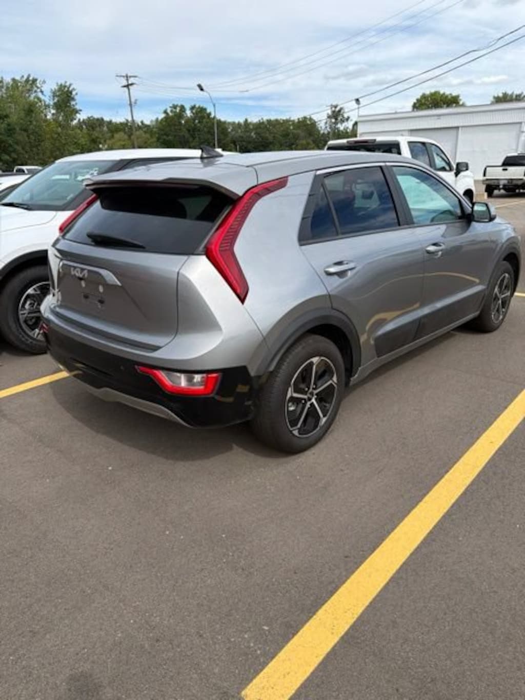 Used 2026 Kia Niro LX SUV