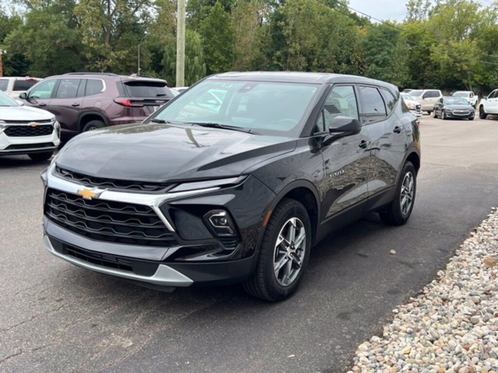 Used 2025 Chevrolet Blazer 2LT SUV