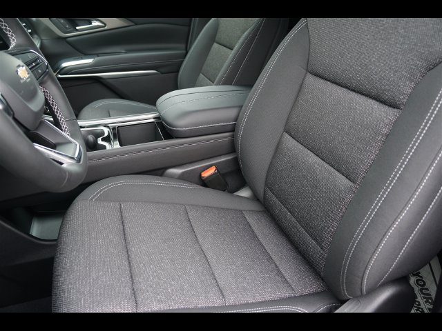 New 2027 Chevrolet Traverse LT SUV