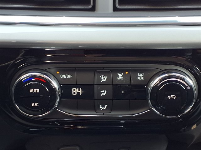 2026 Chevrolet Trax LT - Photo 8