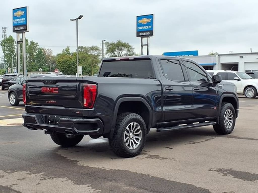 Used 2023 GMC Sierra 1500 AT4 Truck Crew Cab
