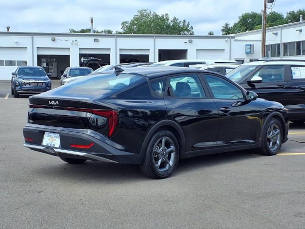 Used 2025 Kia K4 LXS Sedan