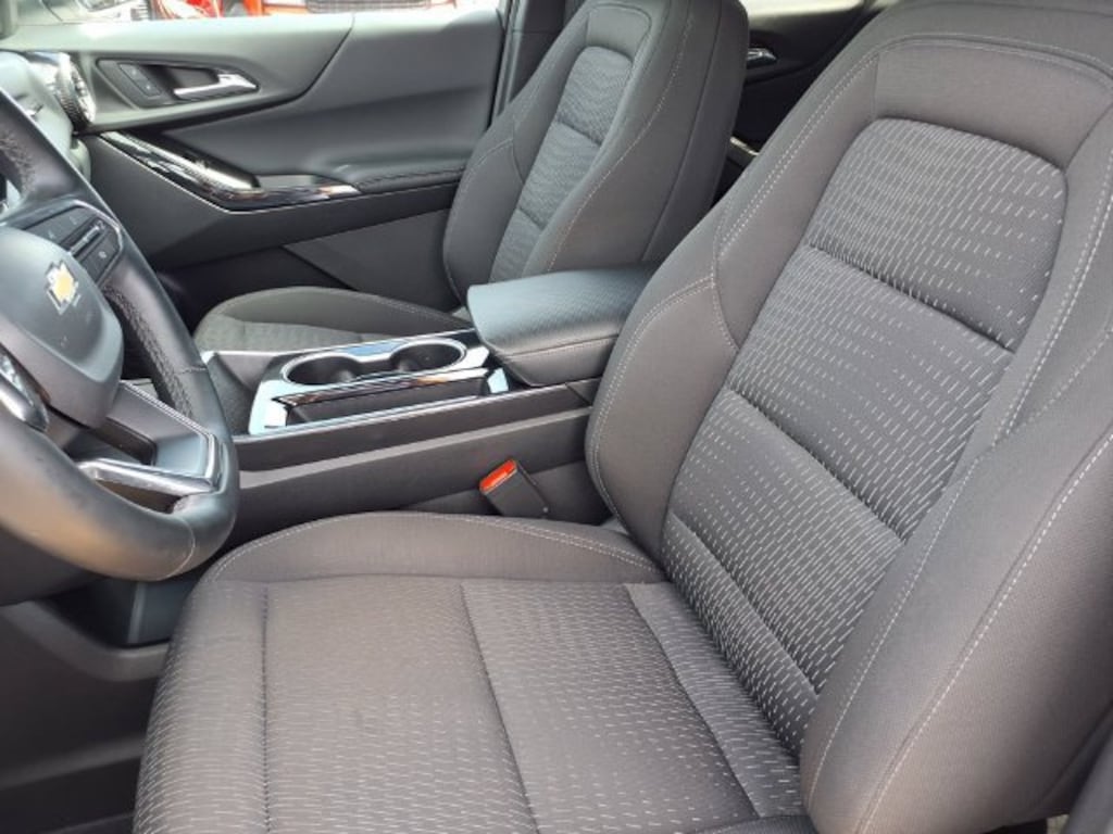 Used 2025 Chevrolet Equinox LT SUV