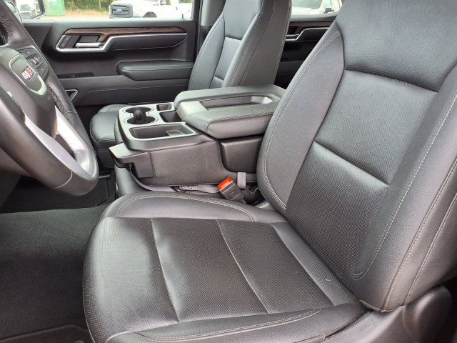 Used 2025 GMC Sierra 1500 SLT Truck Crew Cab