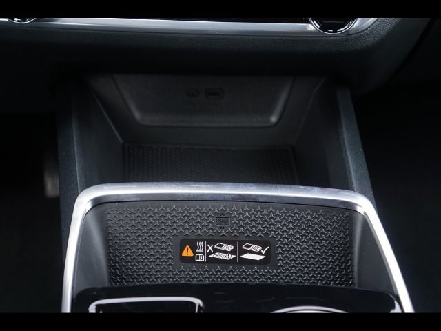 2027 Chevrolet Equinox LT - Photo 11