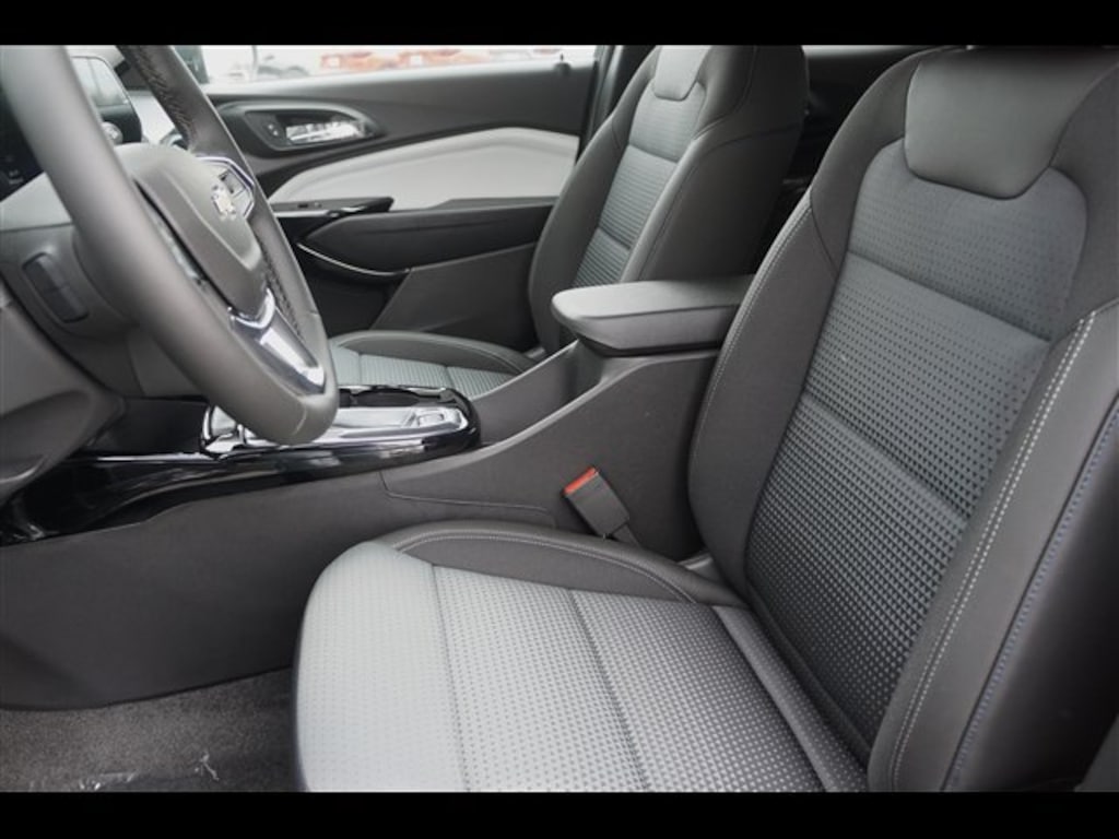 New 2026 Chevrolet Trax LT SUV