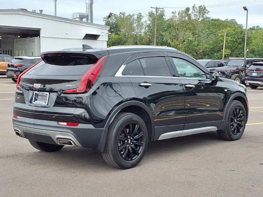 Used 2021 CADILLAC XT4 AWD Premium Luxury SUV