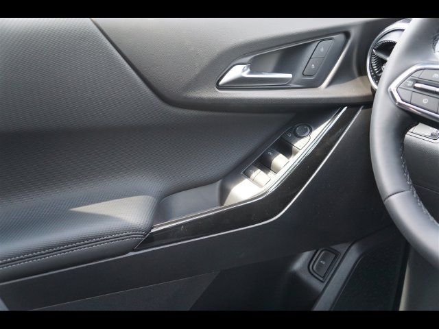2027 Chevrolet Equinox LT - Photo 16