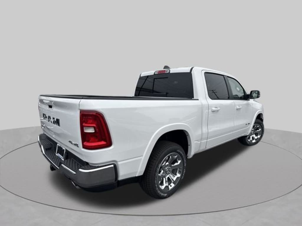 New 2027 Ram 1500 BIG HORN CREW CAB 4X4 5'7 BOX Pickup
