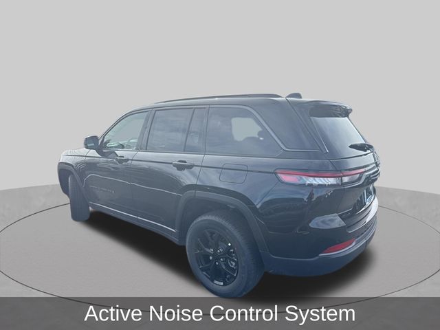 2026 Jeep Grand Cherokee Laredo - Photo 6