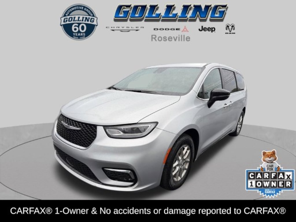 Used 2026 Chrysler Pacifica Select Van Passenger Van