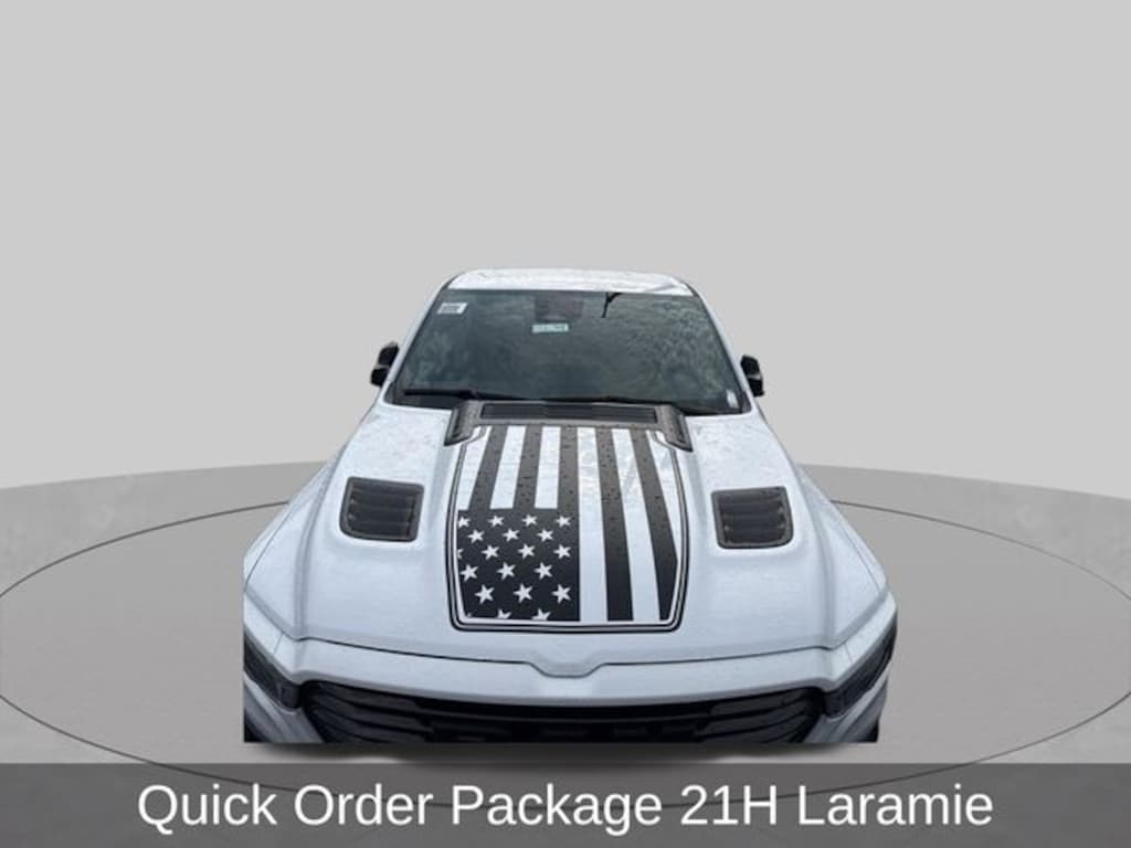 New 2026 Ram 1500 LARAMIE CREW CAB 4X4 5'7 BOX Pickup