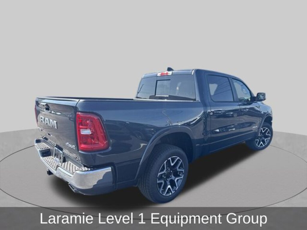 New 2026 Ram 1500 LARAMIE CREW CAB 4X4 5'7 BOX Pickup