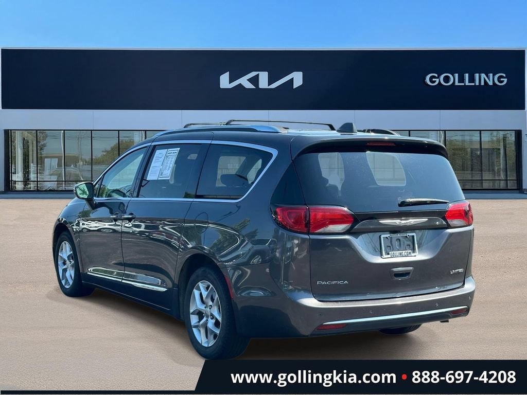 Used 2020 Chrysler Pacifica Limited Van Passenger Van