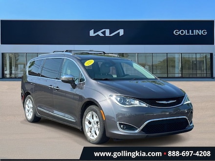 2020 Chrysler Pacifica Limited Van Passenger Van