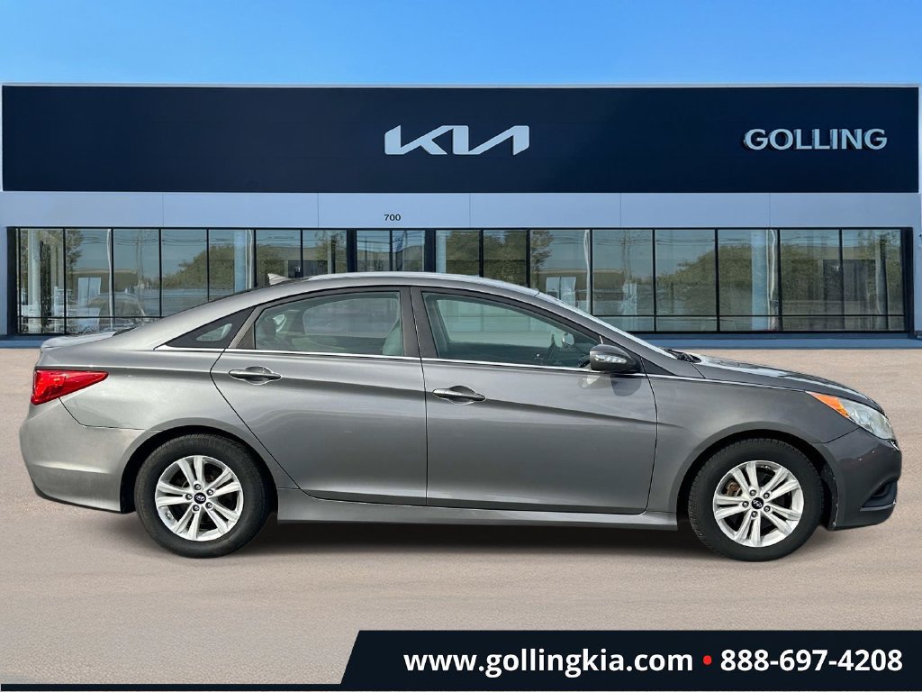 Used 2014 Hyundai Sonata GLS with VIN 5NPEB4AC3EH888043 for sale in Madison Heights, MI