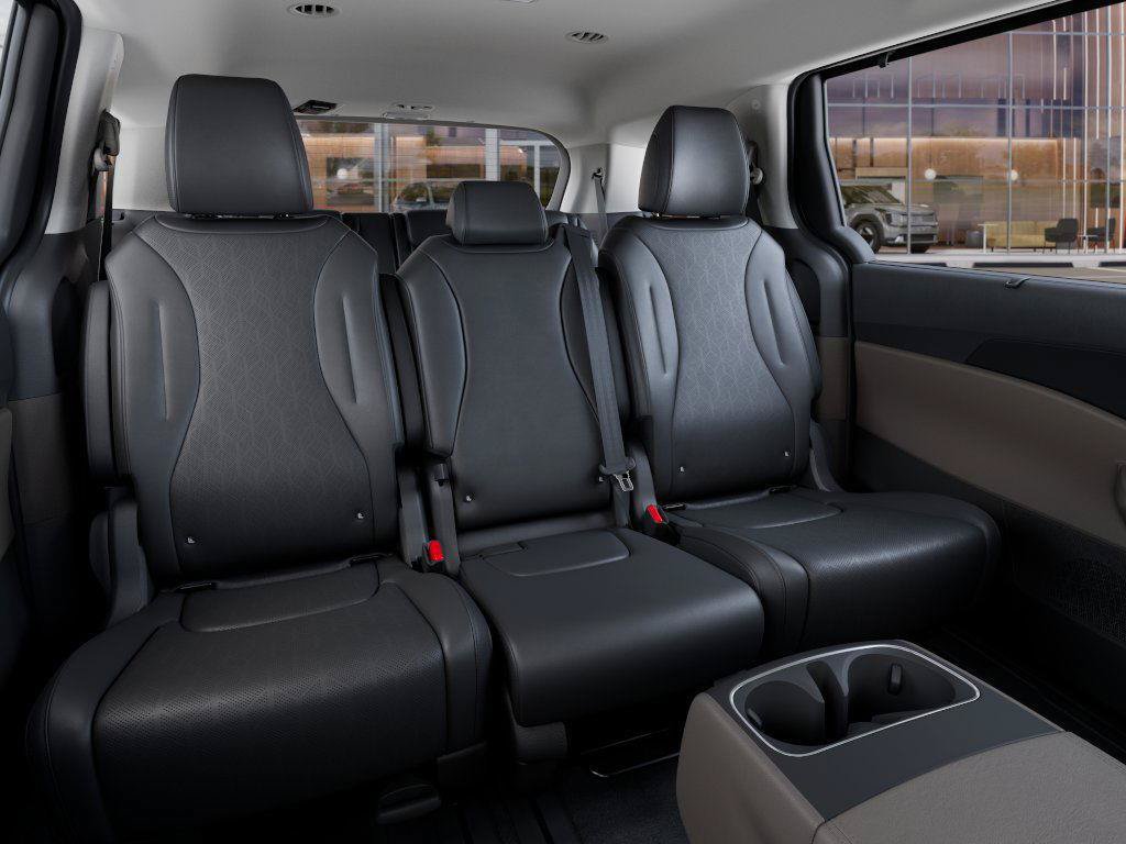 2026 Kia Carnival EX - Photo 16