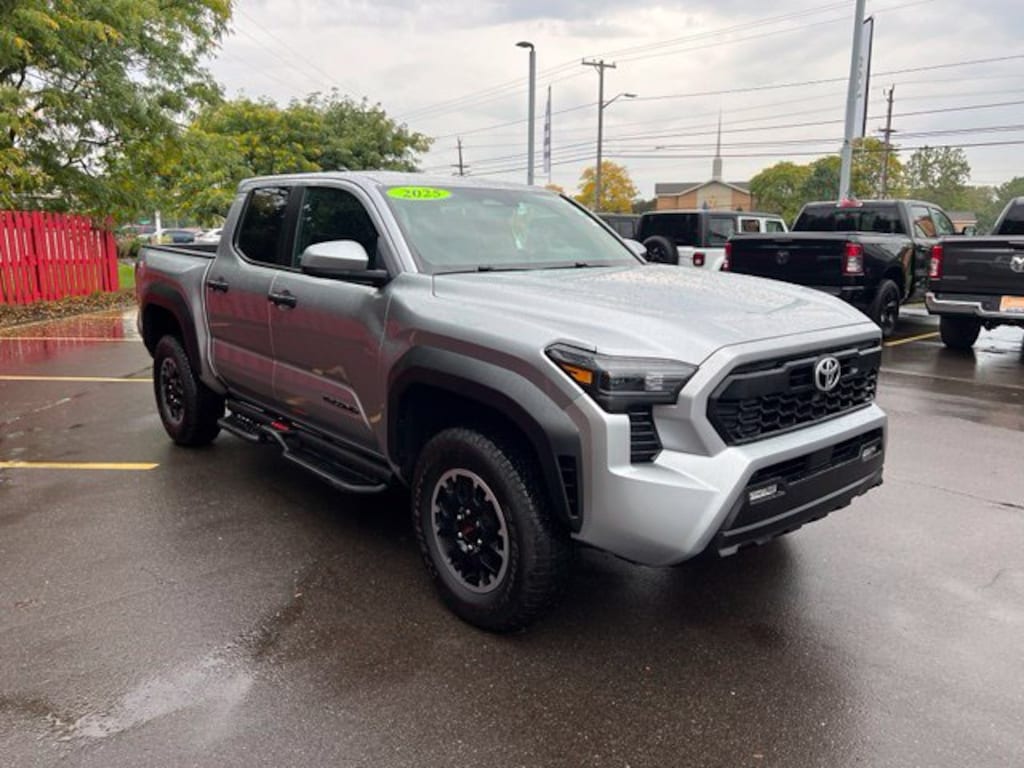 Used 2025 Toyota Tacoma TRD Off-Road Truck