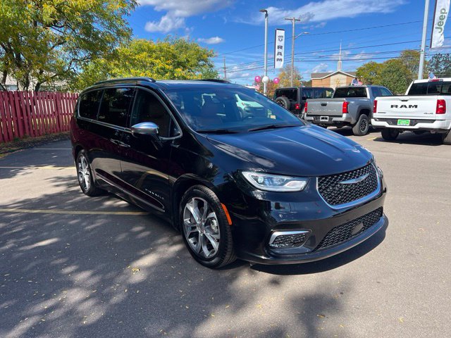 Certified 2024 Chrysler Pacifica Pinnacle Minivan/Van