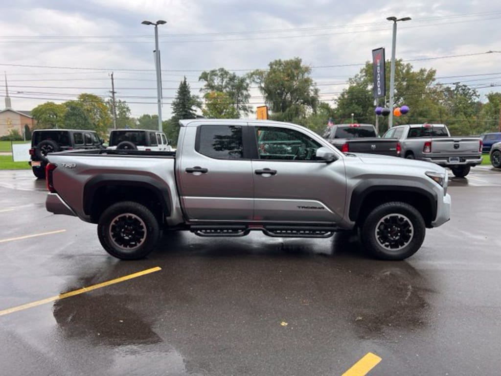 Used 2025 Toyota Tacoma TRD Off-Road Truck