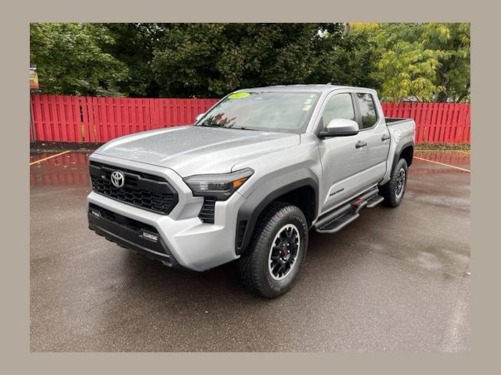 Used 2025 Toyota Tacoma TRD Off-Road Truck