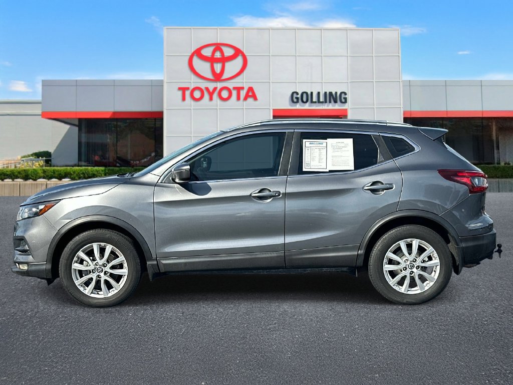 Used 2021 Nissan Rogue Sport SV with VIN JN1BJ1BV4MW316818 for sale in Warren, MI