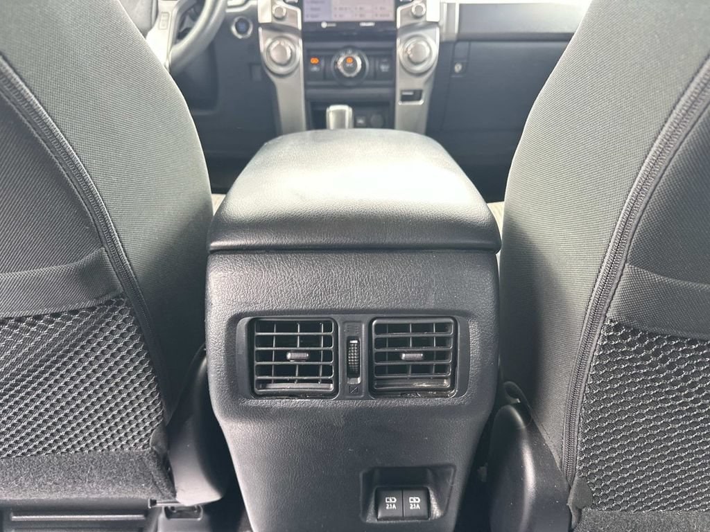 2021 Toyota 4Runner SR5 - Photo 14