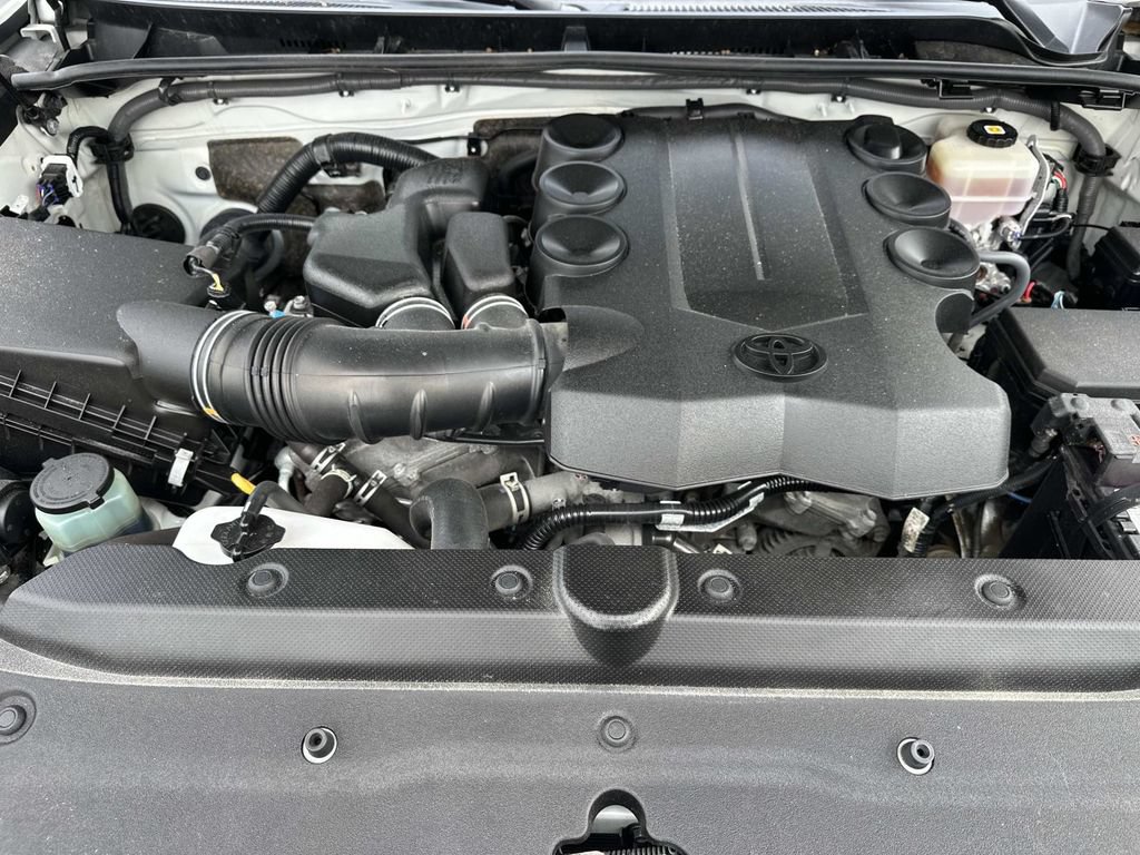 2021 Toyota 4Runner SR5 - Photo 11