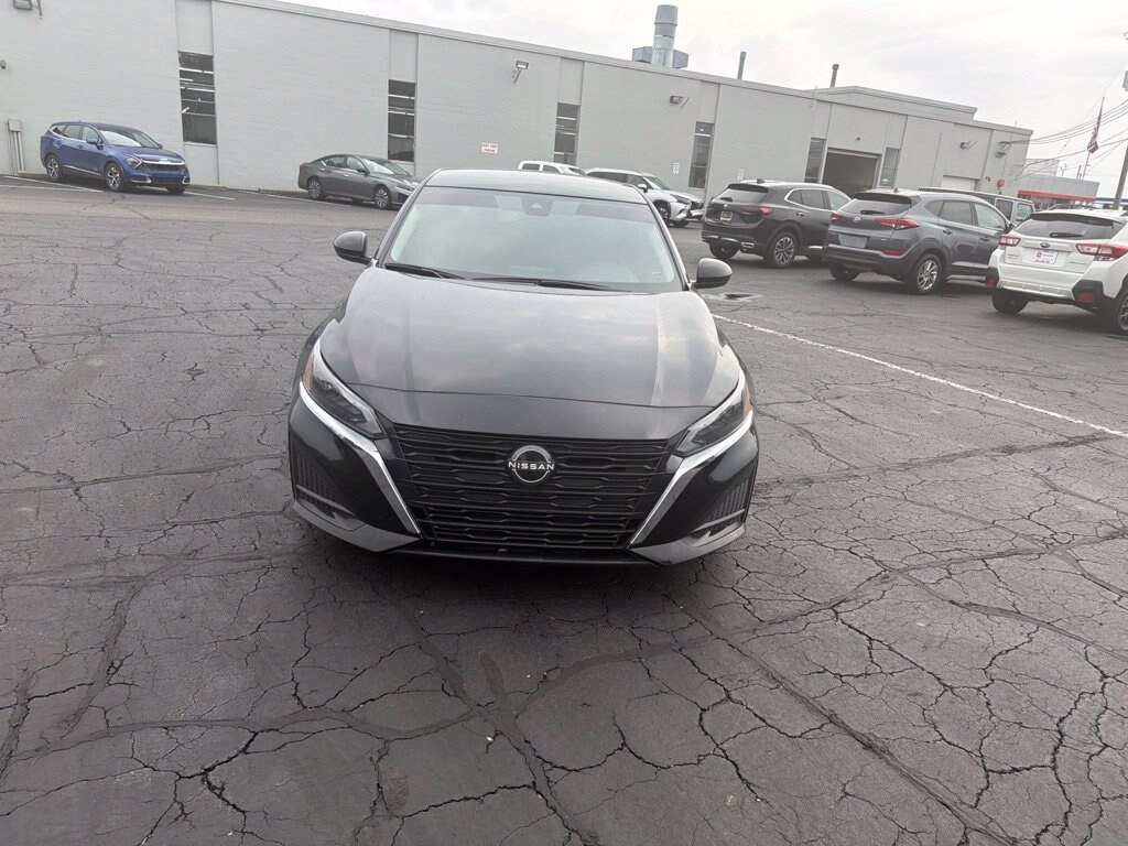 Used 2023 Nissan Altima 2.5 S Sedan