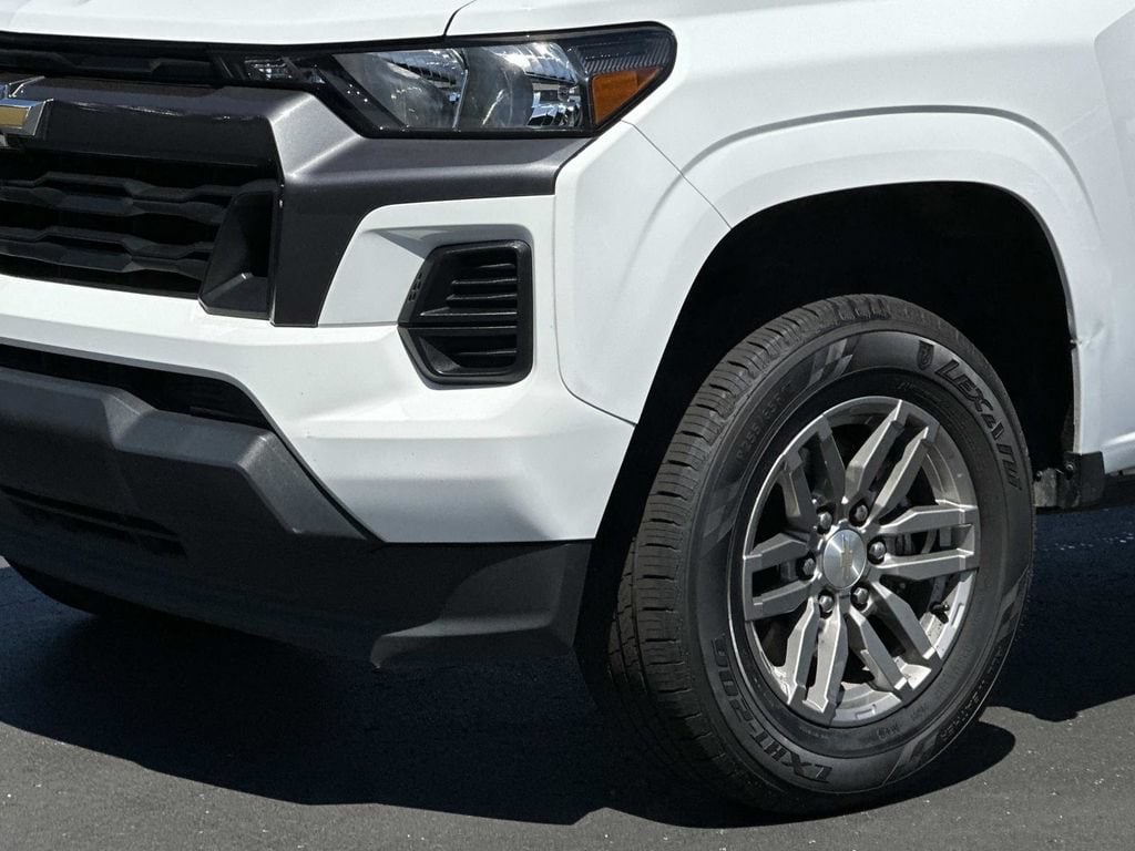 2023 Chevrolet Colorado LT - Photo 8