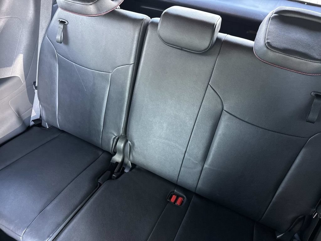 2025 Toyota Sienna XSE - Photo 13
