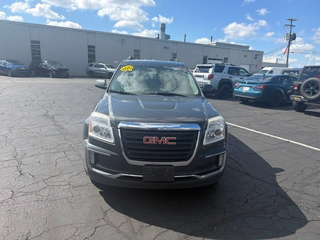 Used 2017 GMC Terrain SLE-2 Sport Utility