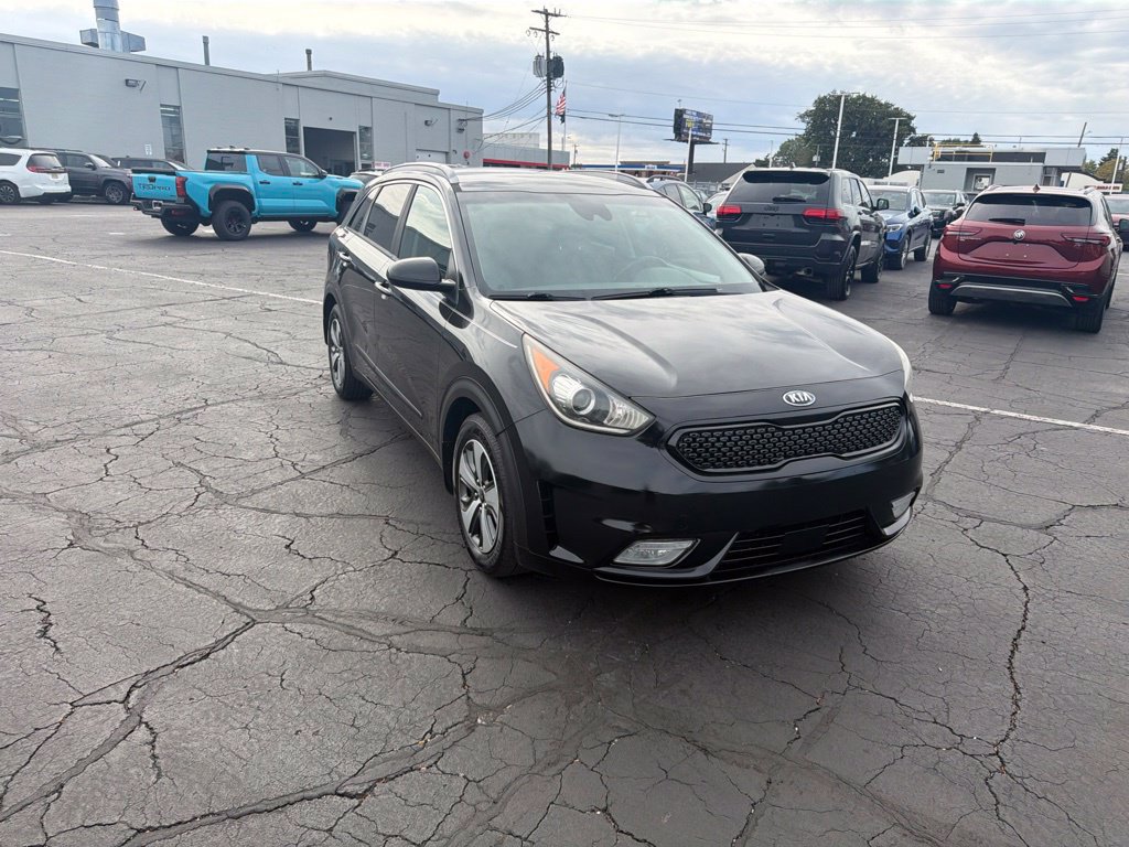 Used 2017 Kia Niro LX Sport Utility