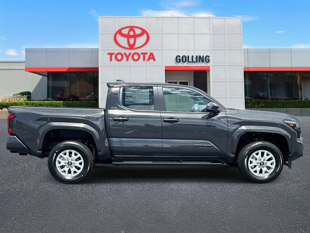 New 2026 Toyota Tacoma SR5 4X4 DOUBLE CAB