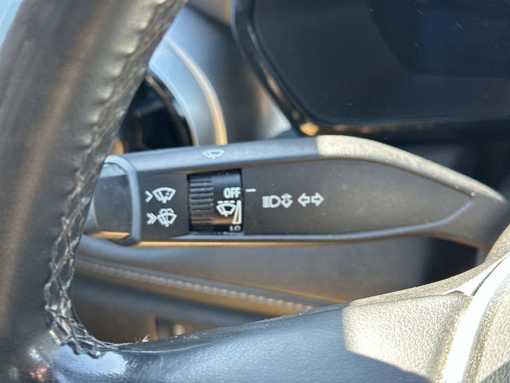 2023 Chevrolet Colorado LT - Photo 24