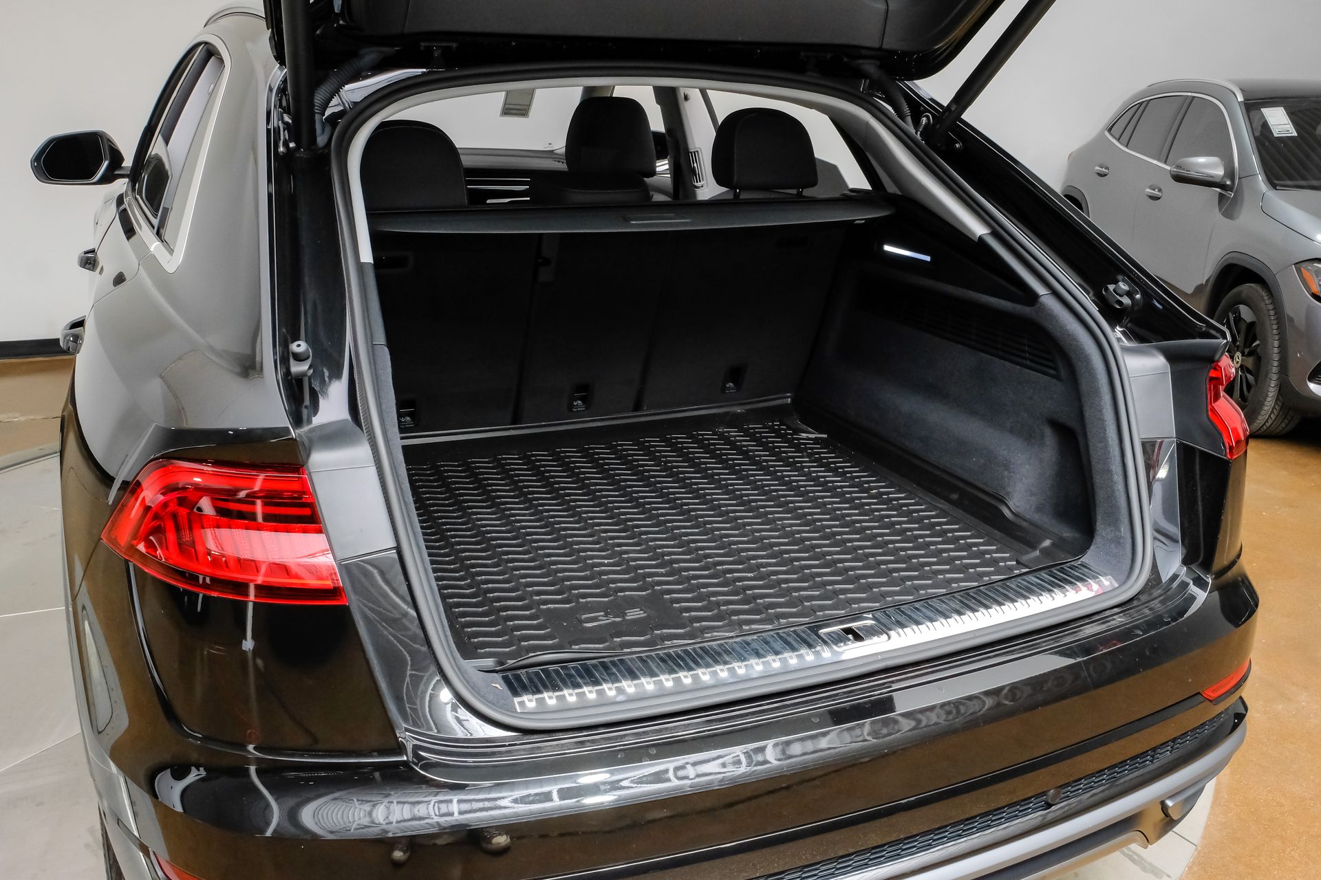 2023 Audi Q8 Premium Plus - Photo 57