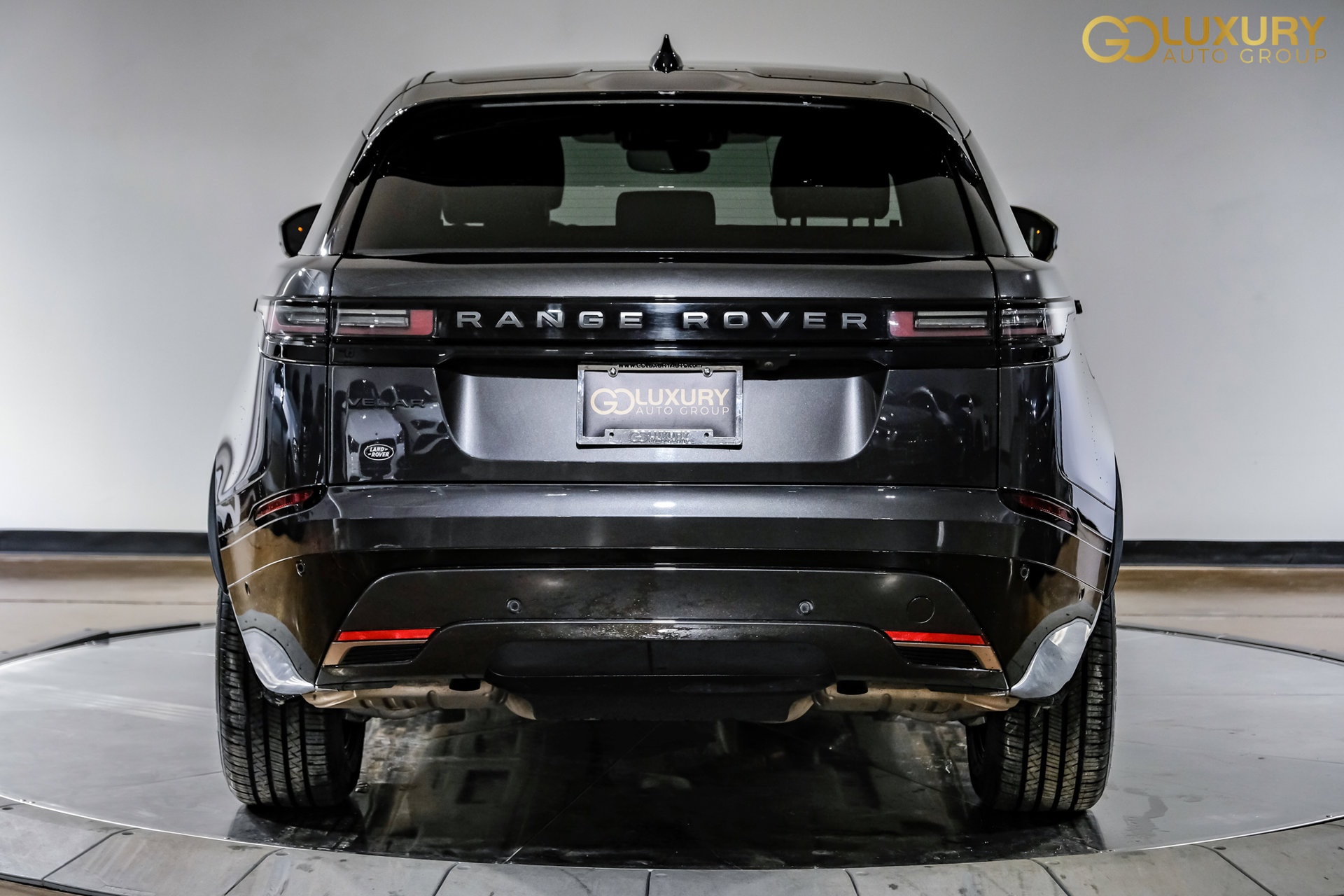 2024 Land Rover Range Rover Velar Dynamic SE - Photo 11
