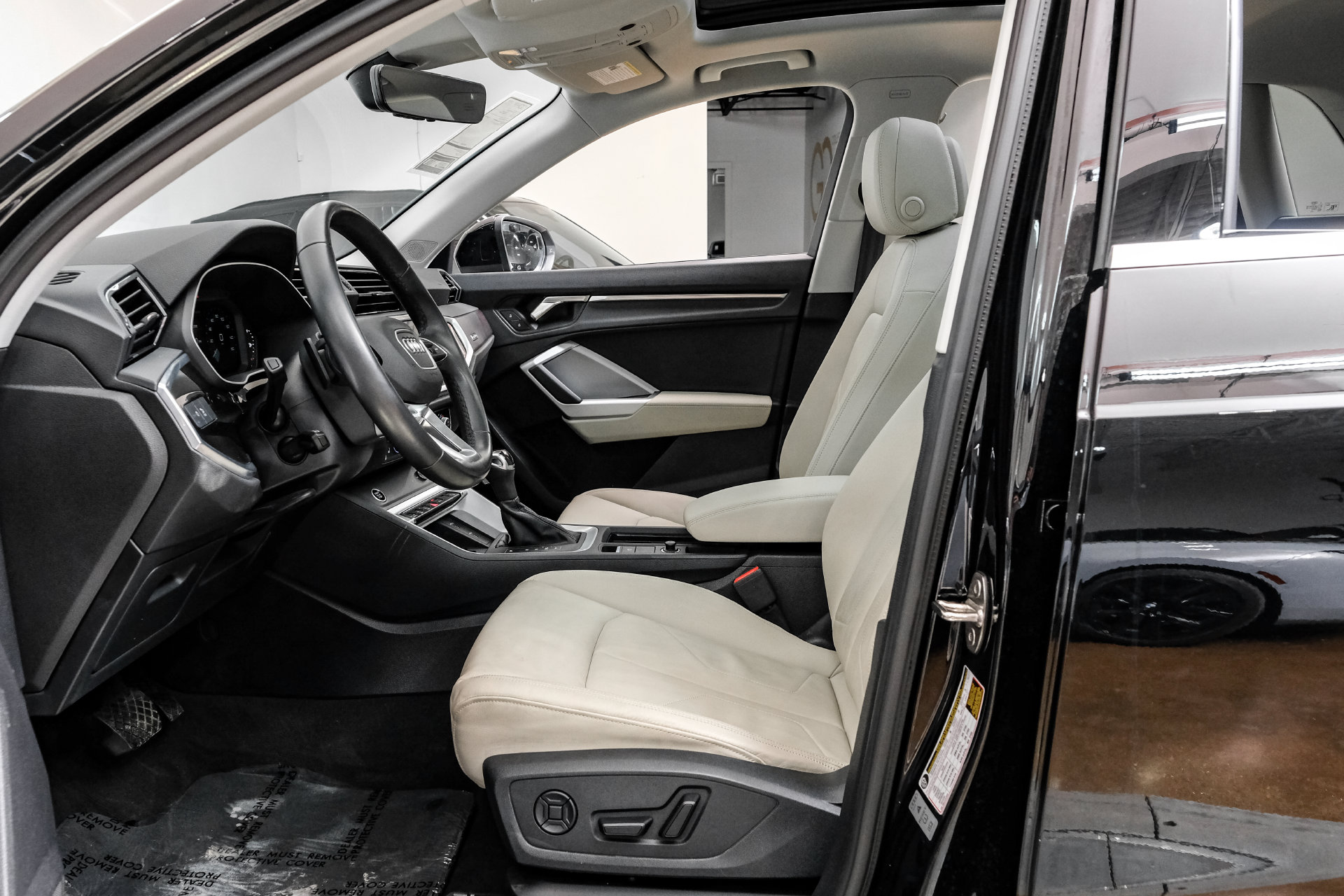 Used 2024 Audi Q3 45 S line Premium SUV