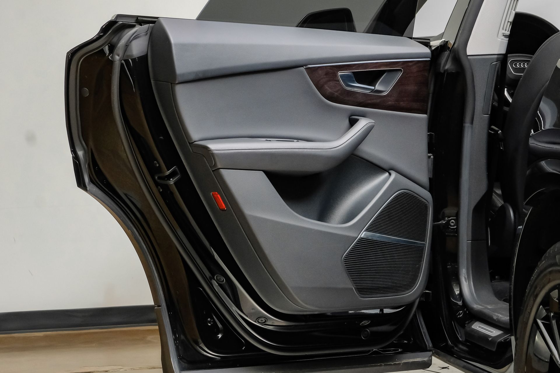2023 Audi Q8 Premium Plus - Photo 48