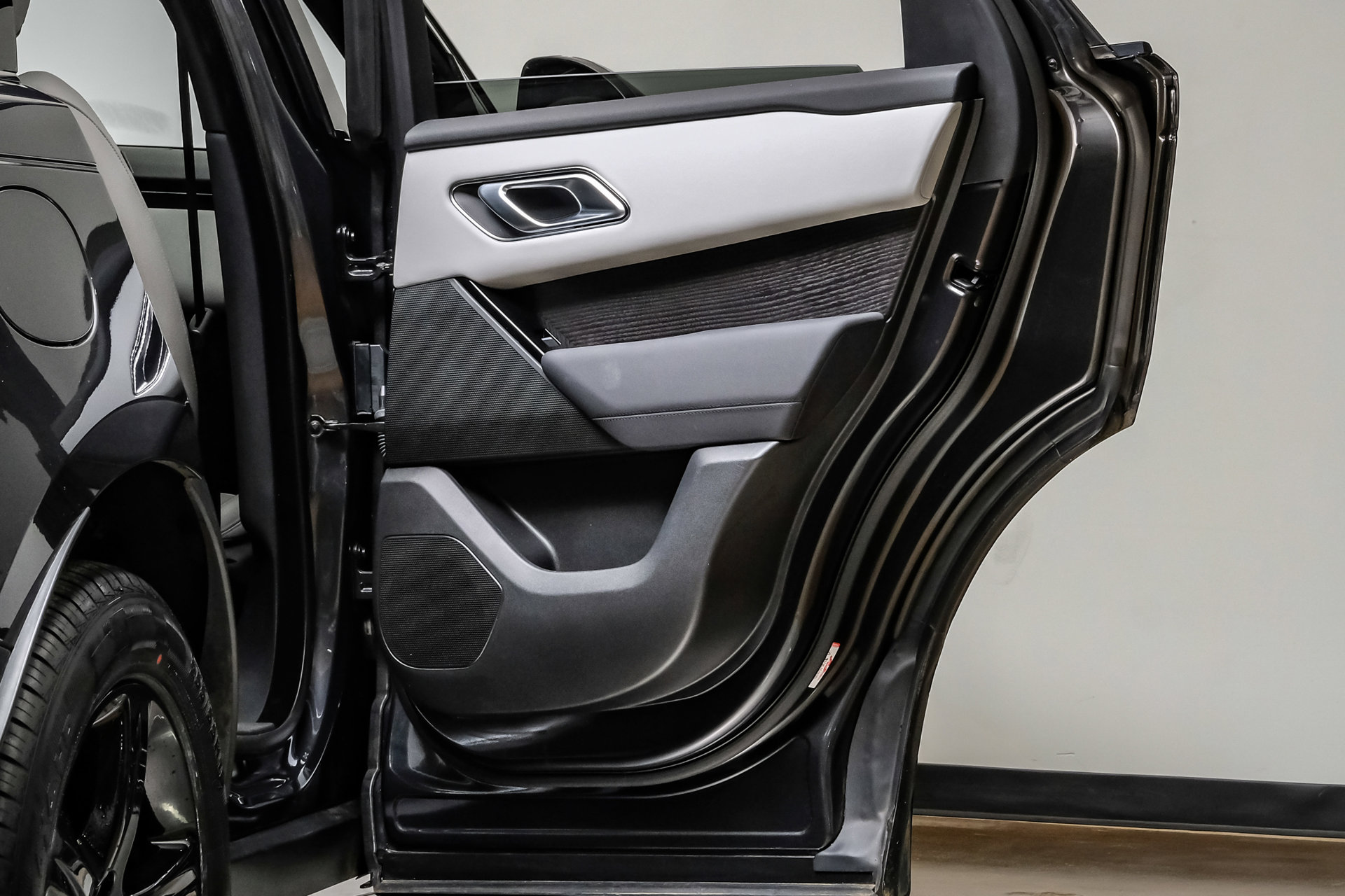 2024 Land Rover Range Rover Velar Dynamic SE - Photo 48