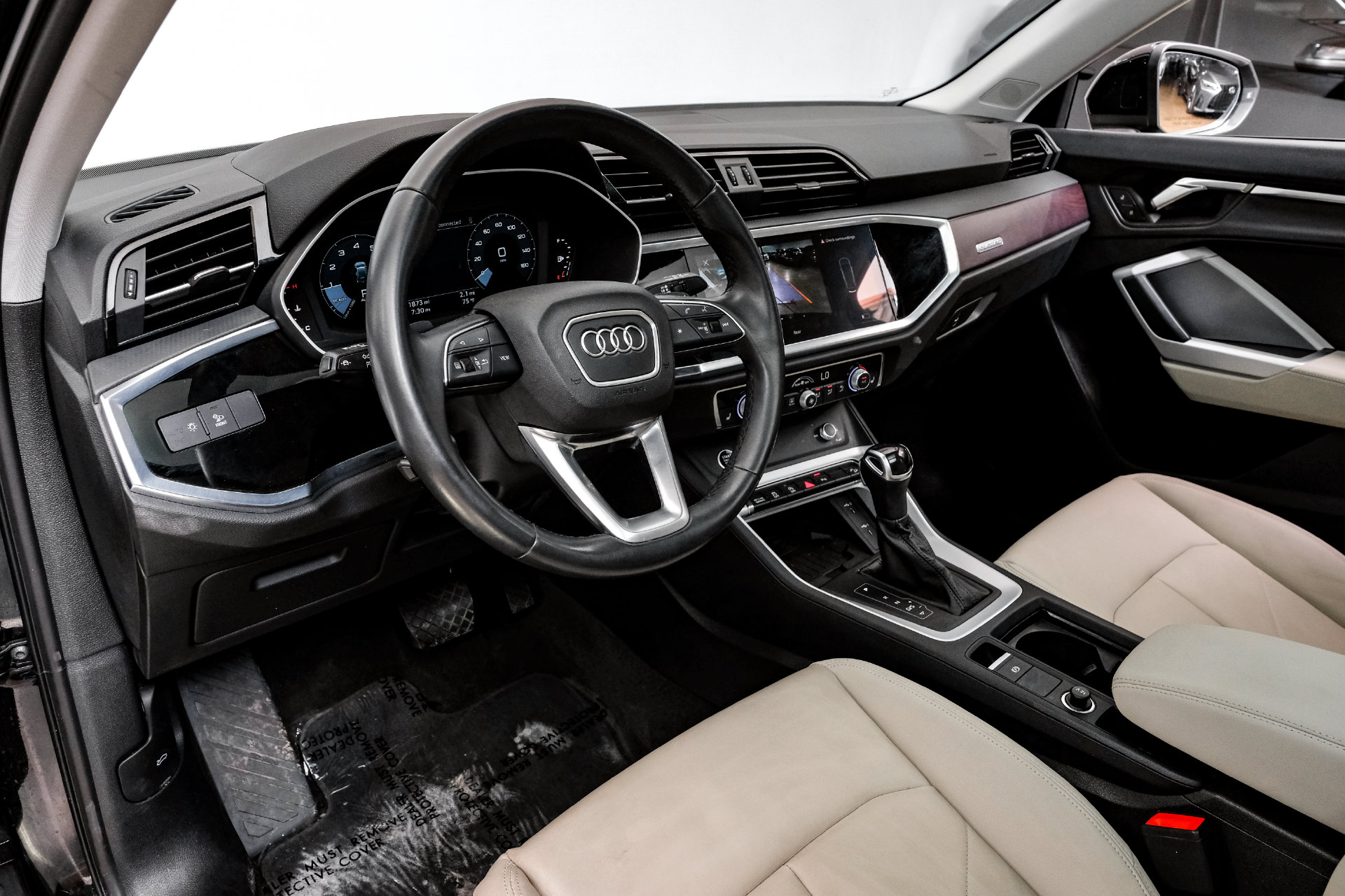 Used 2024 Audi Q3 45 S line Premium SUV
