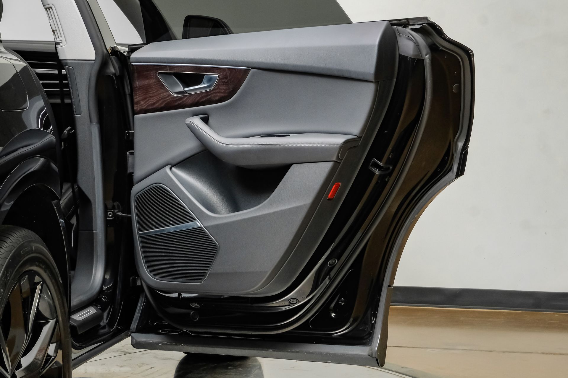 2023 Audi Q8 Premium Plus - Photo 49