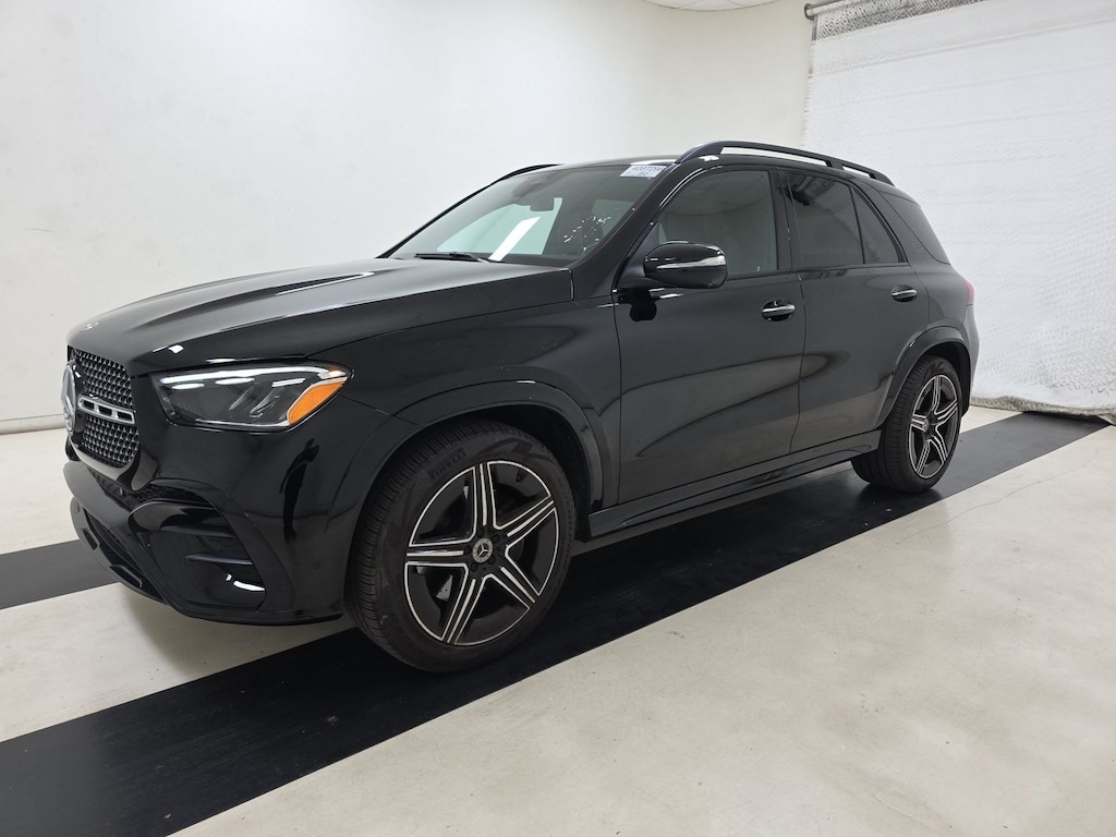 Used 2025 Mercedes-Benz GLE 350 AMG Line Exterior Package/Trailer Hitch/Night Package/Bahia Brown/ Black MB-Tex/21" AMG 5-Spoke Wheels w/ Black Accents SUV