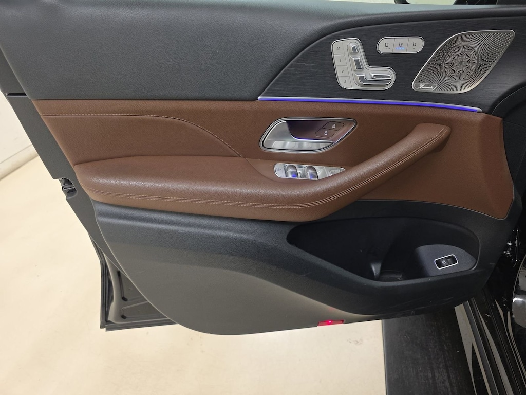 Used 2025 Mercedes-Benz GLE 350 AMG Line Exterior Package/Trailer Hitch/Night Package/Bahia Brown/ Black MB-Tex/21" AMG 5-Spoke Wheels w/ Black Accents SUV