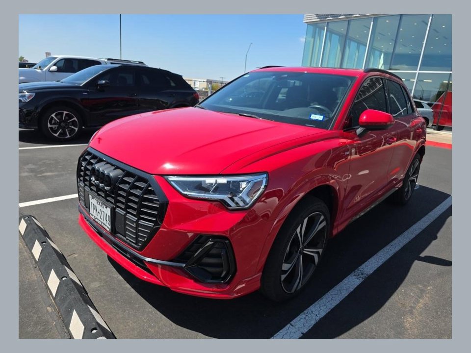  Audi Q3