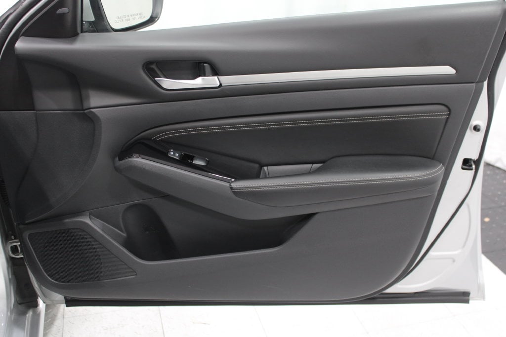 2023 Nissan Altima SL - Photo 22