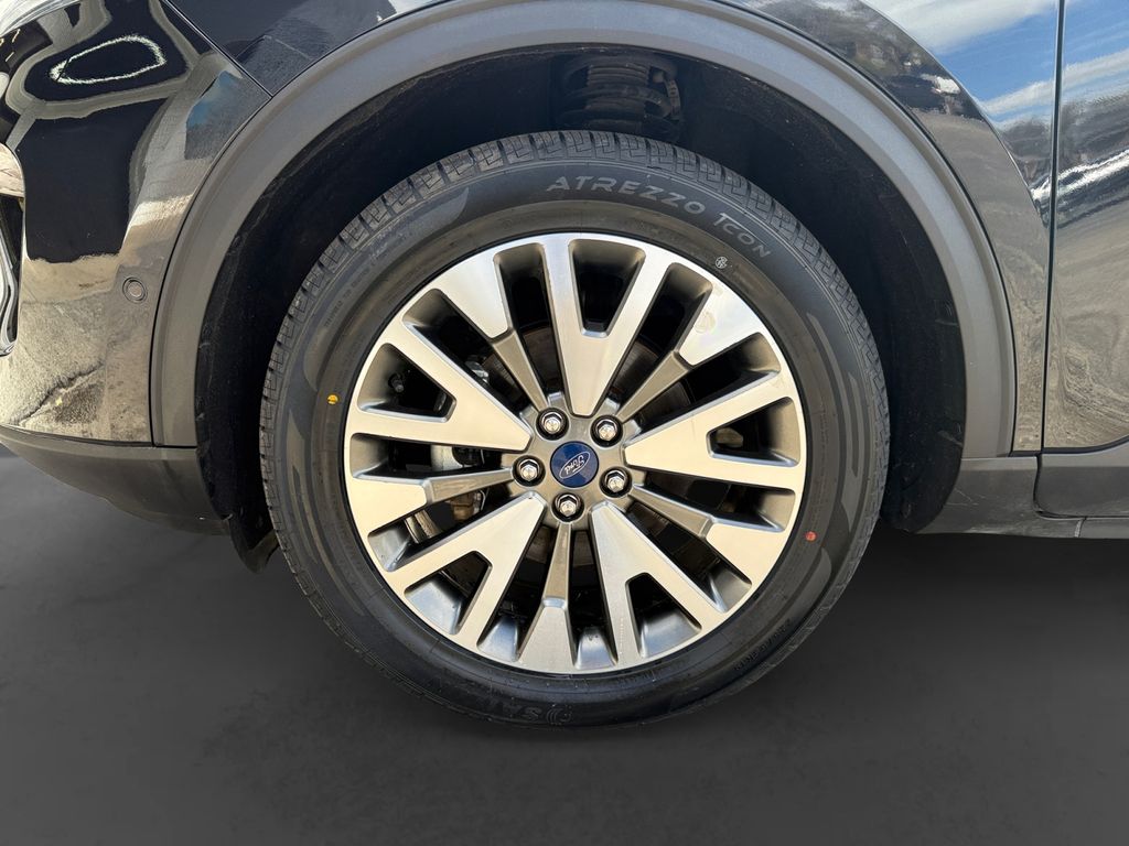 2020 Ford Escape Titanium - Photo 13